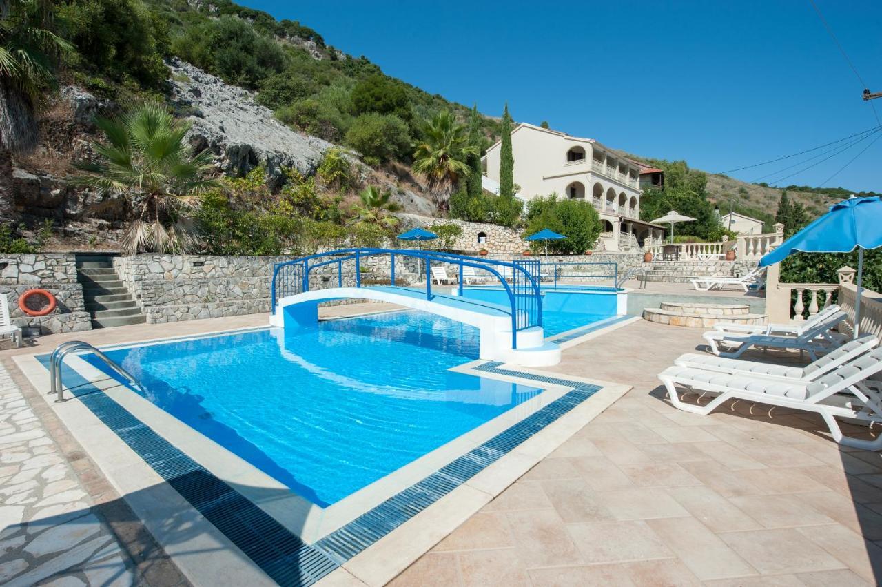 Dimitrios Apartments Kassiopi Buitenkant foto
